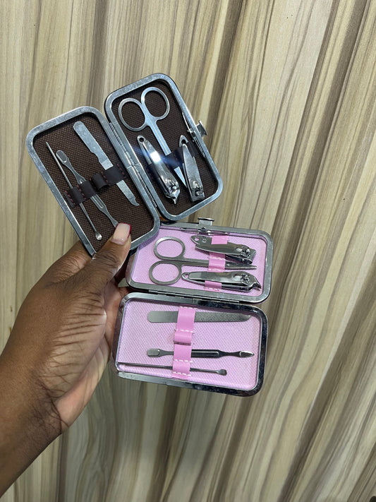 Leather manicure set