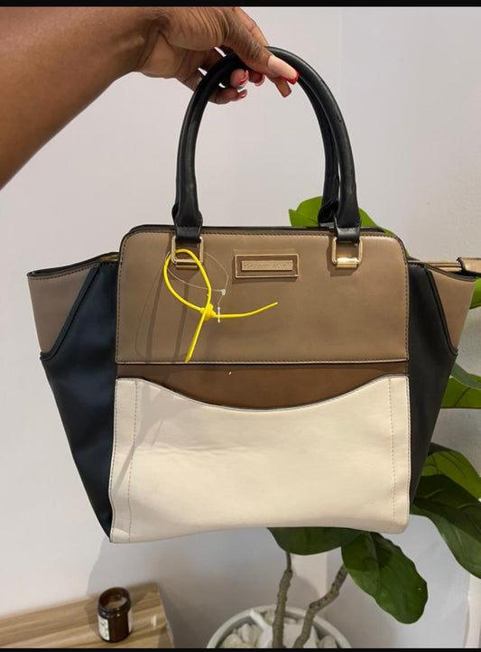 Mazi Van Hausen handbag