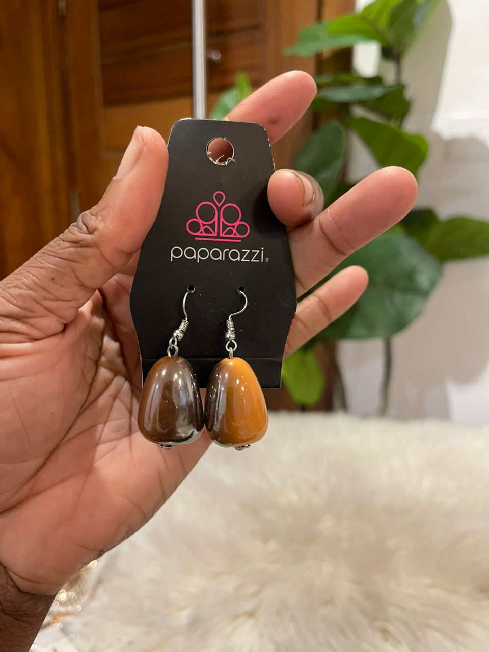 Wooden drop earring