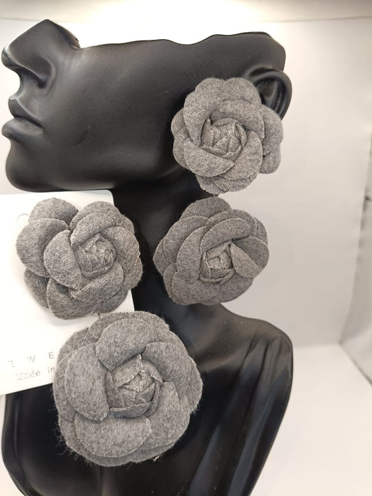 Double Floral Gray Earring