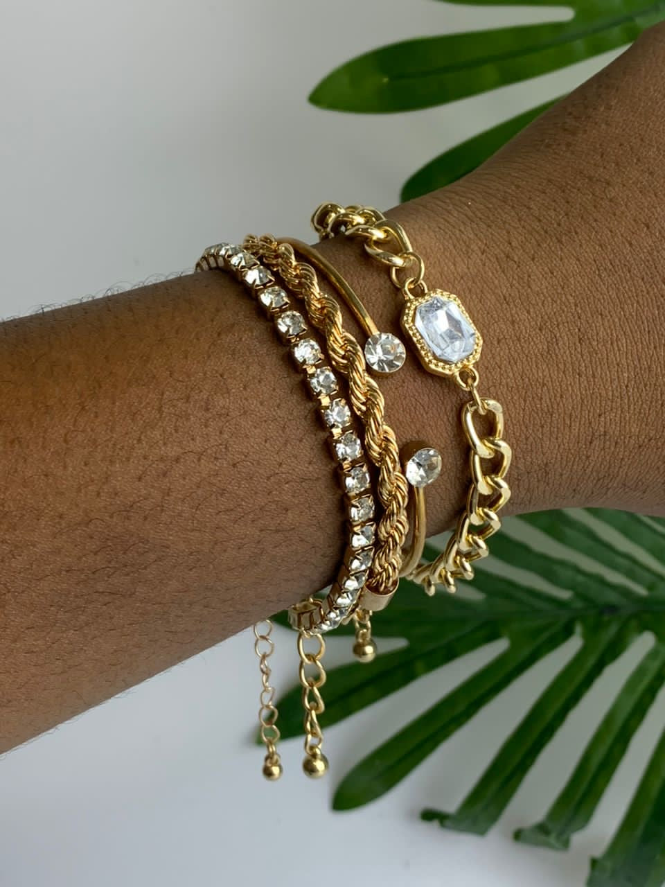 All’s in once bracelet set