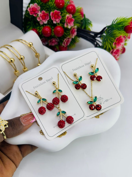 berry inspired Necklace and earring set