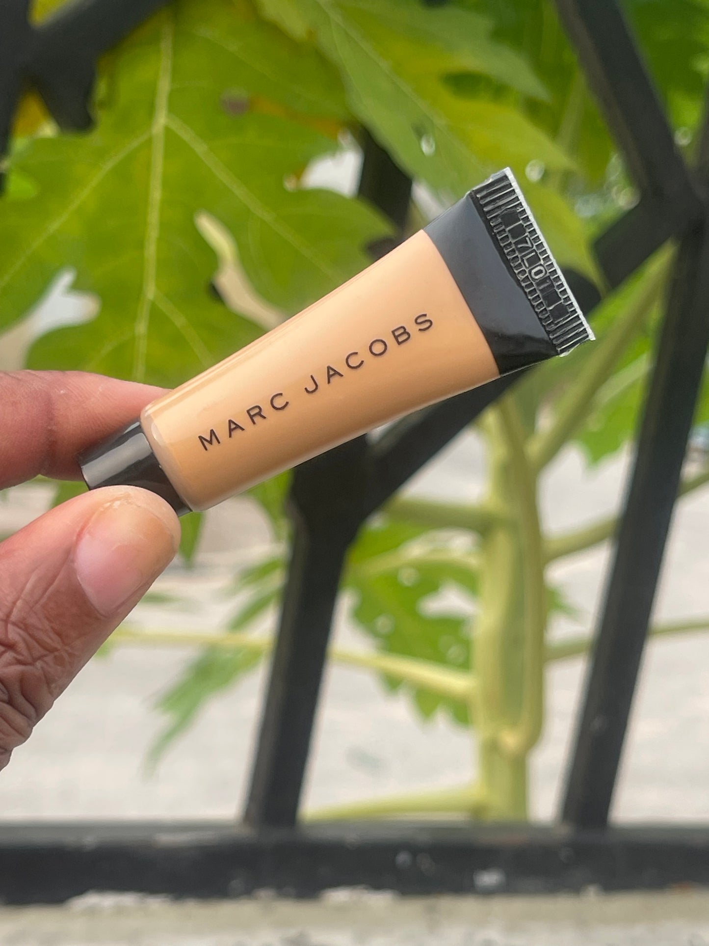 Marc Jacobs shameless foundation